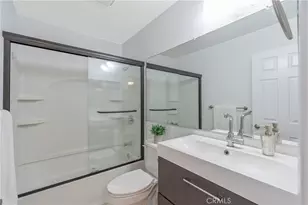 2310 N Fairview St, Burbank, CA 91504 - Photo 25