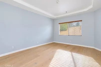 14415 Benefit Street #101, Sherman Oaks, CA 91423 - Photo 17