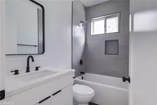 11810 Gilmore, Los Angeles, CA 91606 - Photo 33