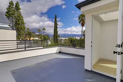 11810 Gilmore, Los Angeles, CA 91606 - Photo 39