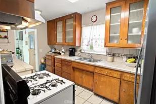 15475 Shadybend, Hacienda Heights, CA 91745 - Photo 9