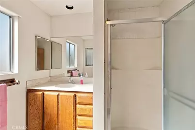 2043 N Maple, Burbank, CA 91505 - Photo 23