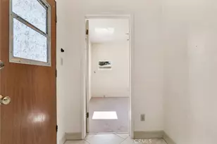 141 S Beachwood Dr, Burbank, CA 91506 - Photo 19