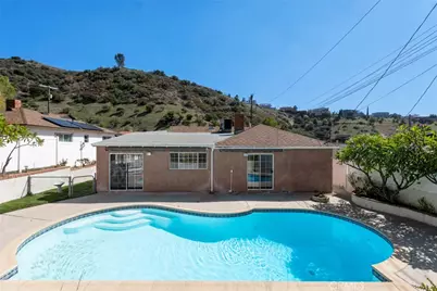 10025 Roscoe Boulevard, Los Angeles, CA 91352 - Photo 33