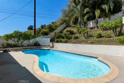 10025 Roscoe Boulevard, Los Angeles, CA 91352 - Photo 29