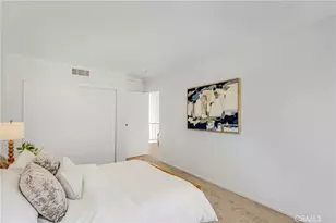 17221 Roscoe Blvd, Northridge, CA 91325 - Photo 19