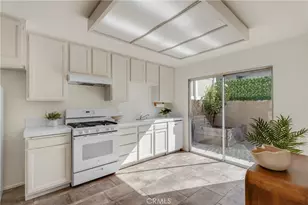 17221 Roscoe Blvd, Northridge, CA 91325 - Photo 9