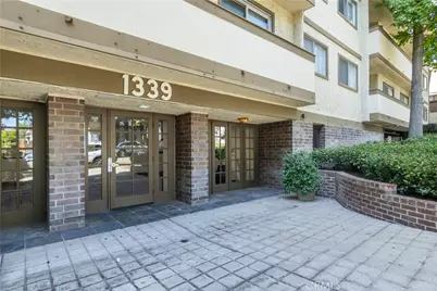 1339 N Columbus #106, Glendale, CA 91202 - Photo 3