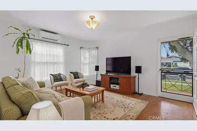 1320 N Kenwood, Burbank, CA 91505 - Photo 9
