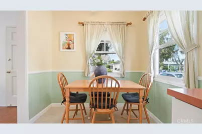 1320 N Kenwood, Burbank, CA 91505 - Photo 15