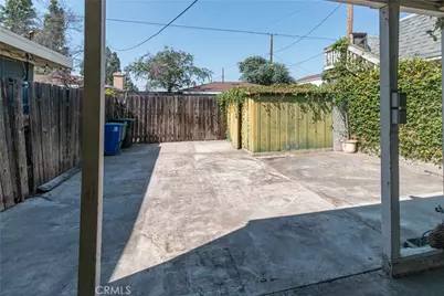 2913 W Chandler Boulevard, Burbank, CA 91505 - Photo 19