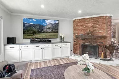 24701 Fourl, Newhall, CA 91321 - Photo 9