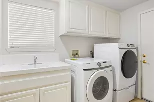 20316 Wynfreed Ln, Porter Ranch, CA 91326 - Photo 35