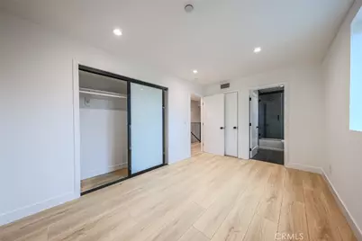 1525 S Carmelina, Los Angeles, CA 90025 - Photo 49
