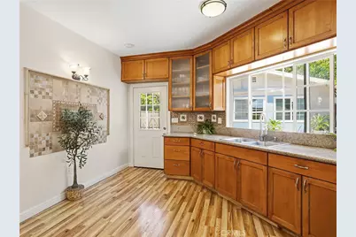 3305 Community Avenue, Glendale, CA 91214 - Photo 9