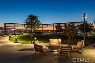 889 Francisco, Los Angeles, CA 90017 - Photo 9