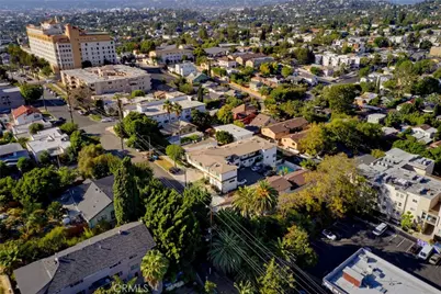2135 Bellevue #11, Los Angeles, CA 90026 - Photo 35