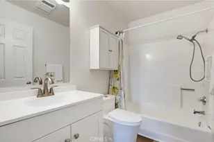 460 Oak St, Glendale, CA 91204 - Photo 17