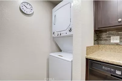 460 Oak Street #215, Glendale, CA 91204 - Photo 13