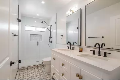 2826 N Keystone, Burbank, CA 91504 - Photo 17