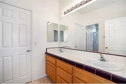 5777 Indian Pointe Drive, Simi Valley, CA 93063 - Photo 53