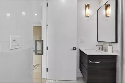 4842 Biloxi Avenue, Toluca Lake, CA 91601 - Photo 23