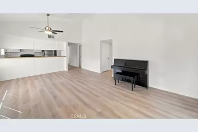 751 Birchpark Circle #201, Thousand Oaks, CA 91360 - Photo 9