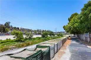 2910 Acresite St, Los Angeles, CA 90039 - Photo 21