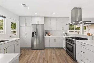 10000 Amestoy Ave, Northridge, CA 91325 - Photo 9