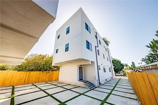3440 W, Los Angeles, CA 90016 - Photo 23