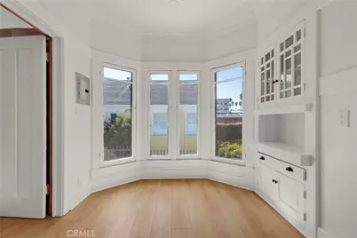 323 N New Hampshire, Los Angeles, CA 90004 - Photo 11