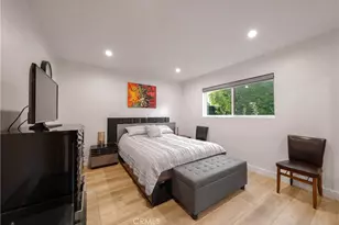 8622 White Oak Ave, Los Angeles, CA 91325 - Photo 19