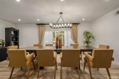 8622 White Oak Avenue, Sherwood Forest, CA 91325 - Photo 11