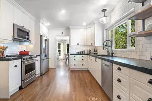 10703 Collins St, North Hollywood, CA 91601 - Photo 11