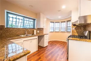 870 N Alexandria Ave, Los Angeles, CA 90029 - Photo 11