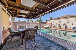 8449 Glencrest Dr, Sun Valley, CA 91352 - Photo 25