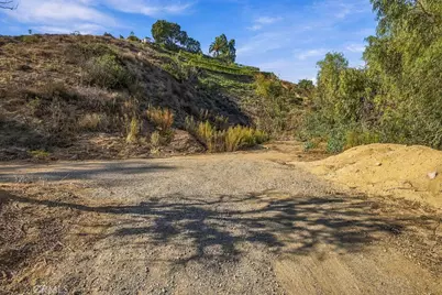 250 W Highland Drive, Camarillo, CA 93010 - Photo 9