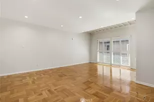 6525 La Mirada, Los Angeles, CA 90038 - Photo 15