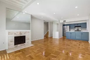 6525 La Mirada, Los Angeles, CA 90038 - Photo 3