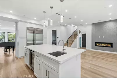 251 S Griffith Park, Burbank, CA 91506 - Photo 19