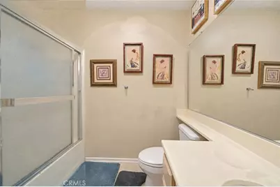 13145 Bromont Avenue #9, Sylmar, CA 91342 - Photo 25