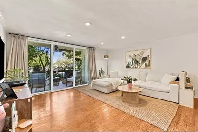 10240 Camarillo #115, Toluca Lake, CA 91602 - Photo 3