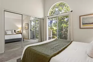 11044 Acama St, Studio City, CA 91602 - Photo 25