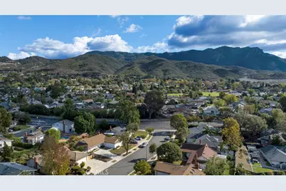 872 Boxthorn Avenue, Newbury Park, CA 91320 - Photo 47