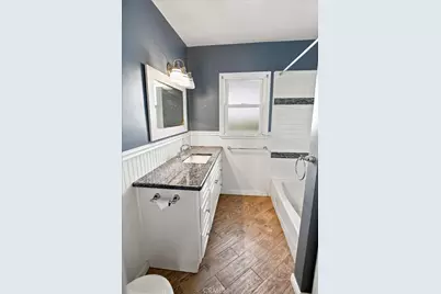 146 N Brighton, Burbank, CA 91506 - Photo 9