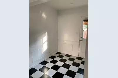 2534 N Buena Vista Street, Burbank, CA 91504 - Photo 25