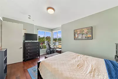 637 S Fairfax Avenue #401, Los Angeles, CA 90036 - Photo 19
