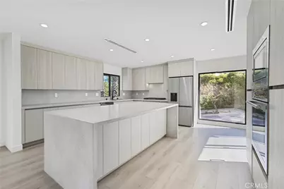 5843 Nevada Avenue, Woodland Hills, CA 91367 - Photo 13