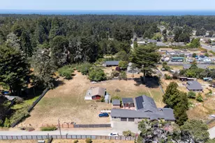 18900 Porterfield Ln, Fort Bragg, CA 95437 - Photo 43