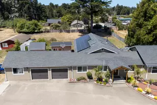 18900 Porterfield Ln, Fort Bragg, CA 95437 - Photo 3